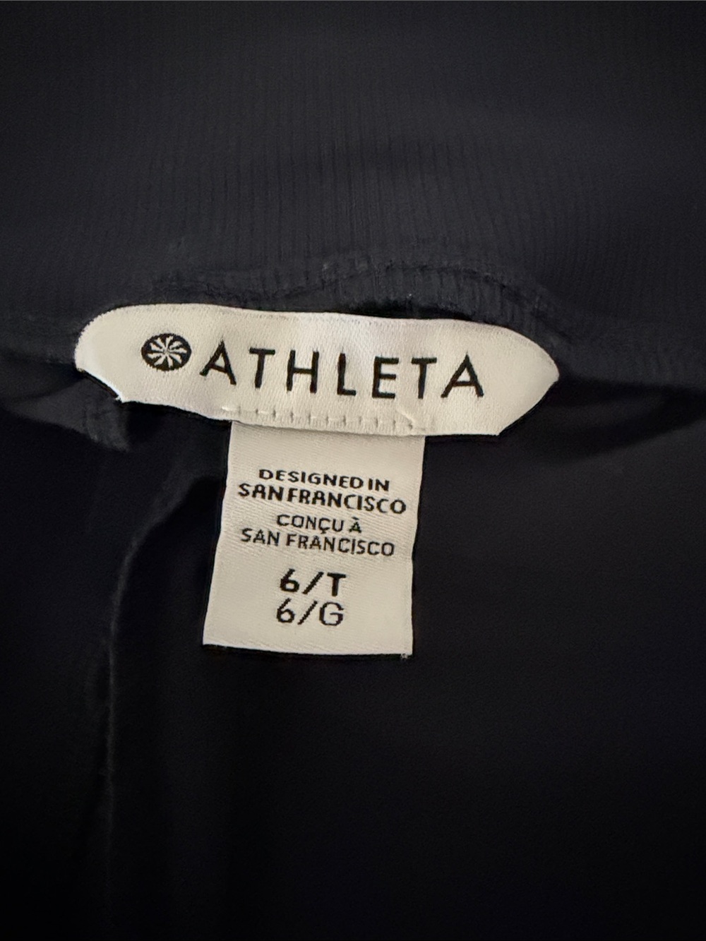 Athleta Women’s Brooklyn Short - Picture 3 of 3